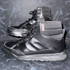 ADIDAS Terrex Climawarm Choleah Black Outdoor Hiking Boots  Womens Size 9.5